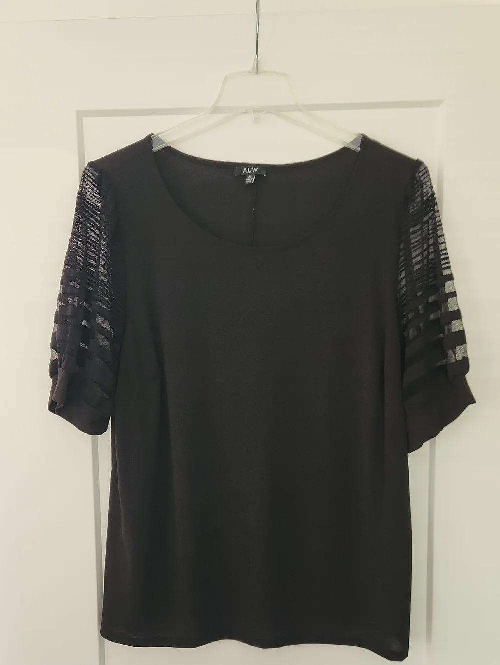 A.U.W Top - Picture 1 of 1
